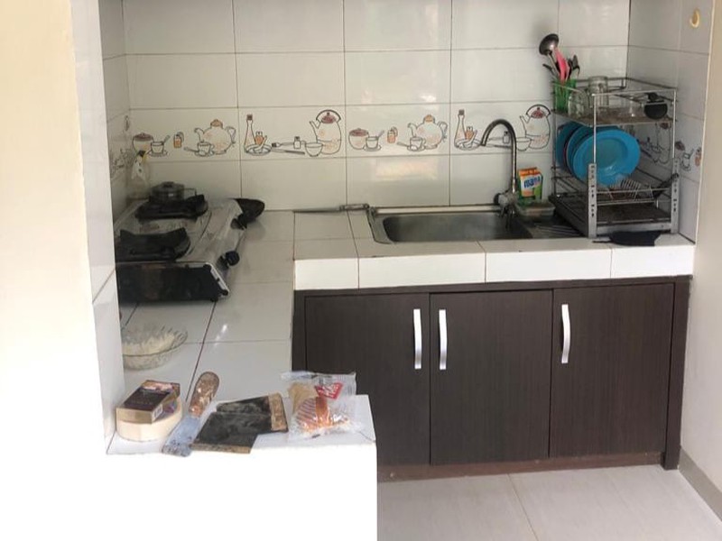 Rumah Cantik 2 Lantai di Ciputat, Lingkungan Tenang