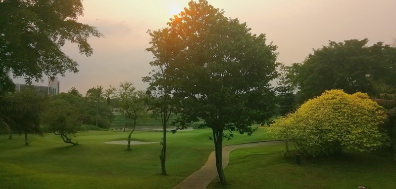 Paramount Hill Golf Residence kavling siap bangun 