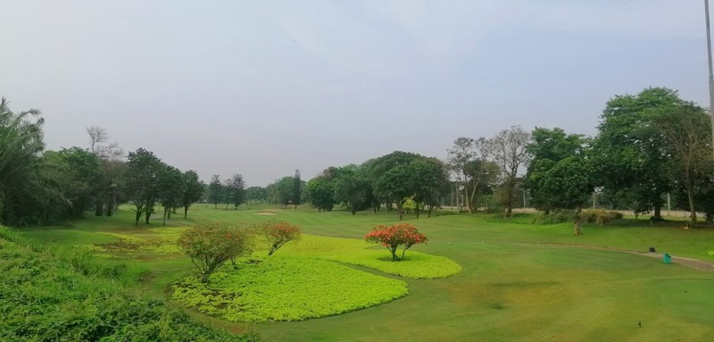 Paramount Hill Golf Residence kavling siap bangun 