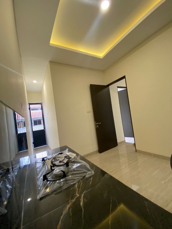 Dijual Rumah Baru Internasional Village Citraland Surabaya Dekat Gwalk, Sekolah Ciputra