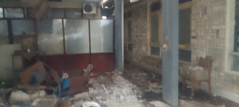 Rumah Hitung Tanah, LT 720 m2 Cocok Dijadikan Kos2an Dekat Mal PGC, Di Kramat Jati