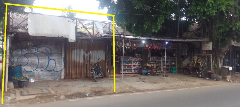 Bangunan Toko Satu Lantai Luas 81 m2, dekat Mall PGC Cililitan, di Jalan Raya Bogor, Kramat Jati - Jaktim