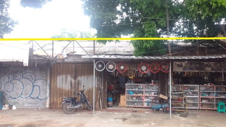 Bangunan Toko Satu Lantai Luas 162 m2, di Jalan Raya Bogor, Kramat Jati, dekat Mall PGC Cililitan