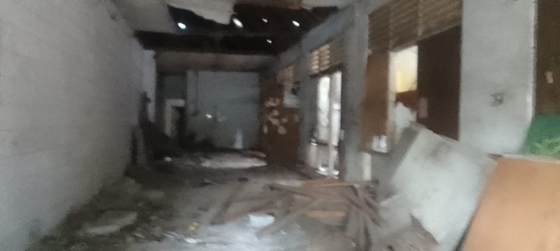 Bangunan Toko Satu Lantai Luas 162 m2, di Jalan Raya Bogor, Kramat Jati, dekat Mall PGC Cililitan