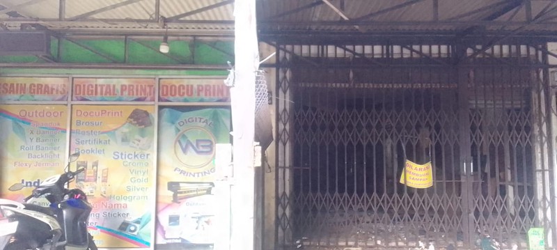 Bangunan Toko Satu Lantai Luas 300 m2, di Jalan Raya Bogor, Kramat Jati, dekat Mall PGC Cililitan