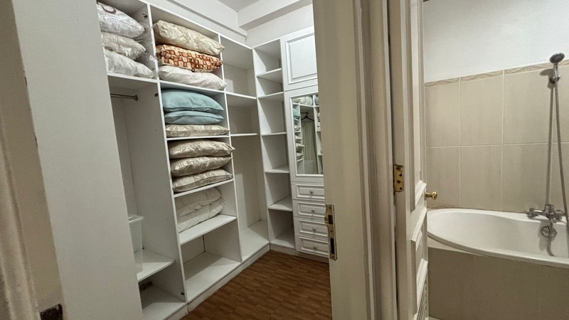 Rumah 2 Lantai Luas 635m2 + Kolam Renang di Bangka Raya Jaksel