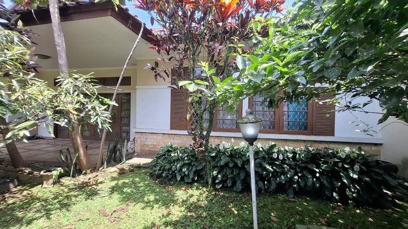 Rumah Besar Di Premium Area Sukasari Bandung, Harga Tidak Hitung Bangunan (400 m2)