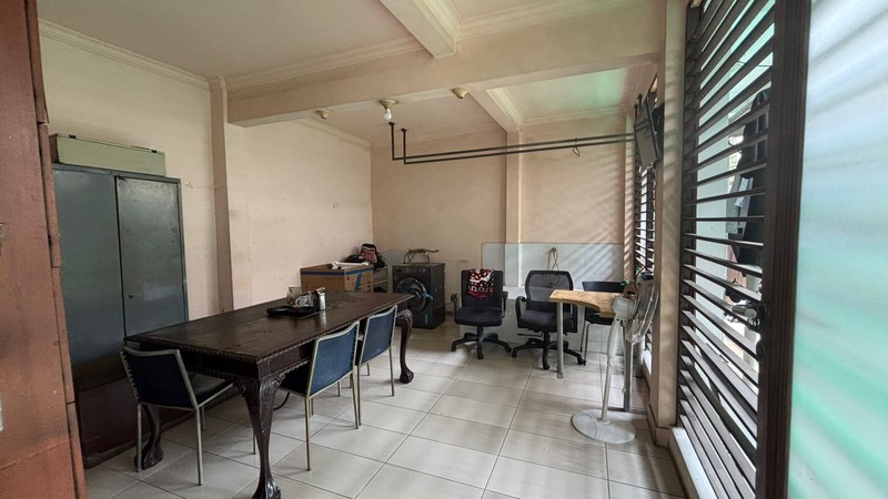 Rumah 2 Lantai Luas 635m2 + Kolam Renang di Bangka Raya Jaksel