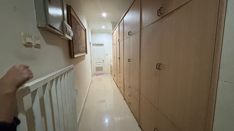 Rumah 2 Lantai Luas 635m2 + Kolam Renang di Bangka Raya Jaksel