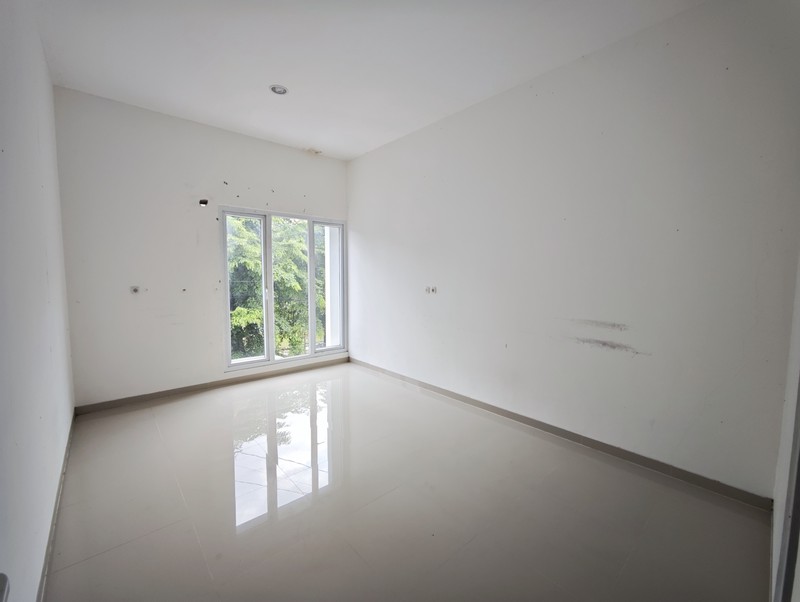 Rumah Baru di Gading Griya Residence, Kelapa Gading