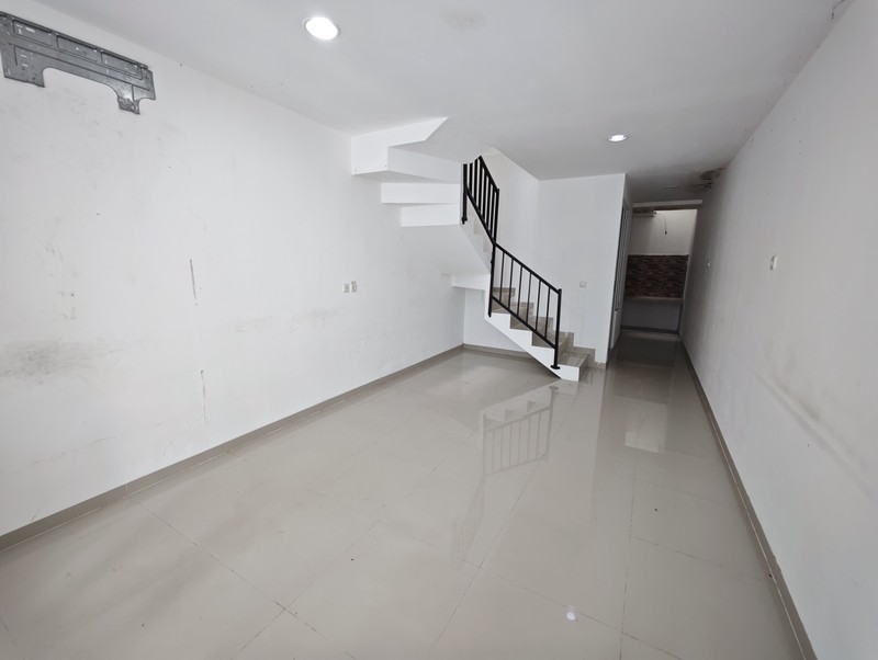 Rumah Baru di Gading Griya Residence, Kelapa Gading