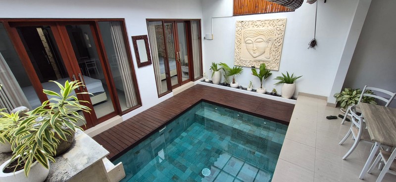 Freehold - Charming Villa for Sale in Kerobokan - Just 300m from Raya Canggu, Bali!