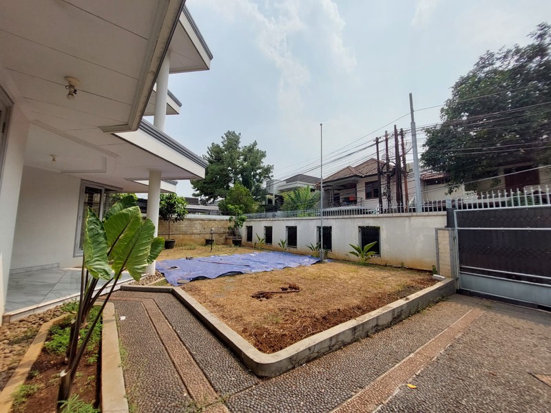 Dijual Rumah Mewah di Jl. Pekayon 1, Ragunan - Pasar Minggu, Jakarta Selatan