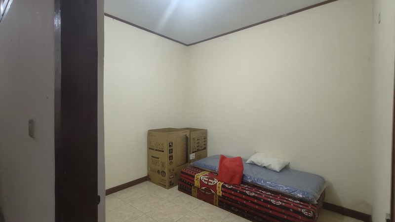 Disewakan Cepat Rumah Siap Huni dan Ngantor di Tebet Barat - Lokasi Strategis, dekat TOL dan Stasiun