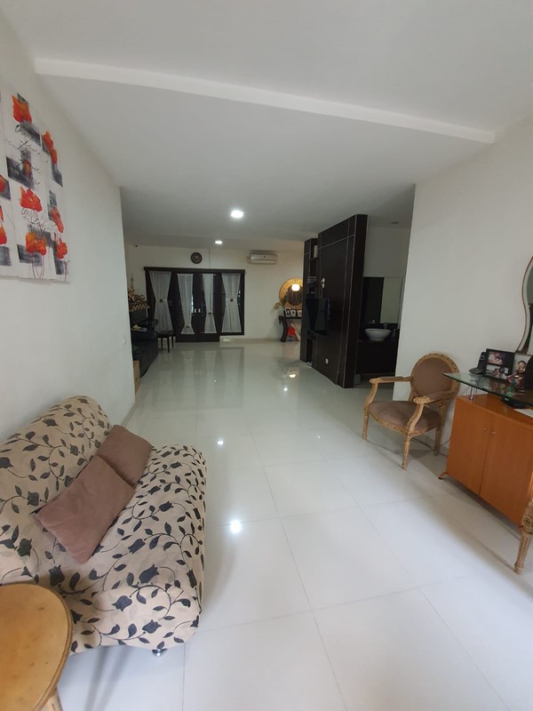 Dijual Rumah Siap Huni Di Taman Pattaya , Lippo Karawaci