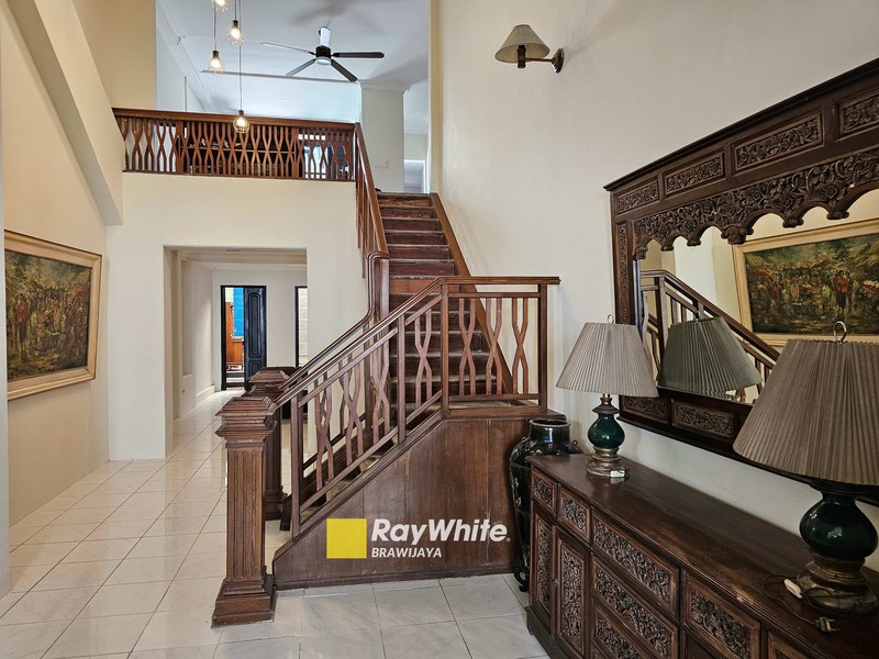 Rumah di Fatmawati, Cilandak, Jakarta Selatan, Sudah Renovasi, Siap Huni, 3 menit ke MRT Cipete Raya