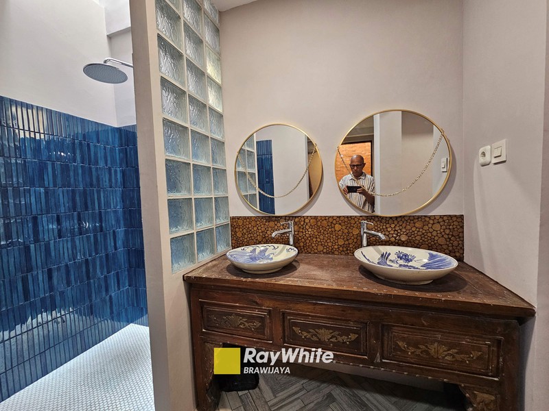 Rumah di Fatmawati, Cilandak, Jakarta Selatan, Sudah Renovasi, Siap Huni, 3 menit ke MRT Cipete Raya