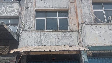 Ruko Disewakan Dijalan Kalimas Baru Surabaya