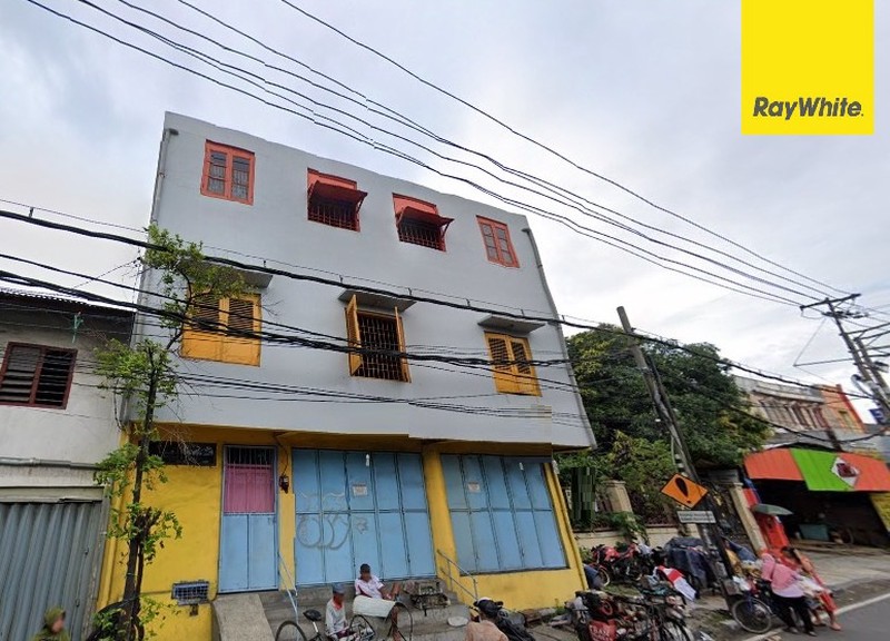 Disewakan Ruko 3 lantai di Jalan Raya Kenjeran Surabaya