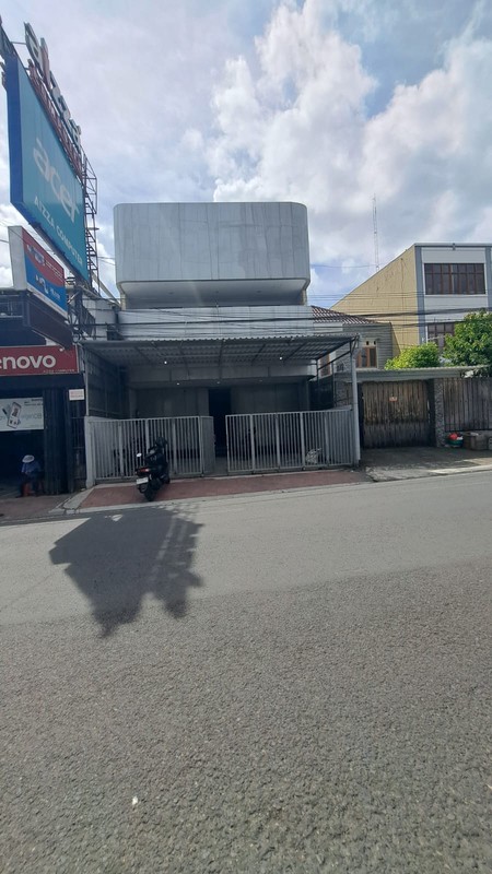 Ruang Usaha Strategis Dijual di Jalan AM. Sangaji, Mlati Sleman - Lokasi Premium untuk Bisnis