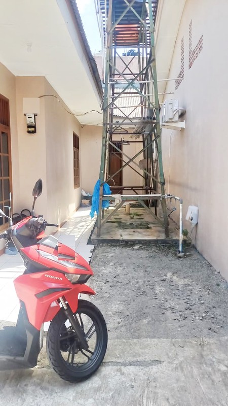 Kontrakan 12 Pintu, dekat dg sek 3A Bintaro, cocok Investasi di Bintaro...