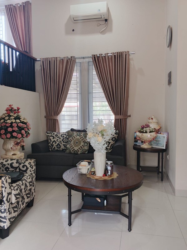 Rumah Boulevard Water Spring Grand Wisata Tambun Selatan Bekasi