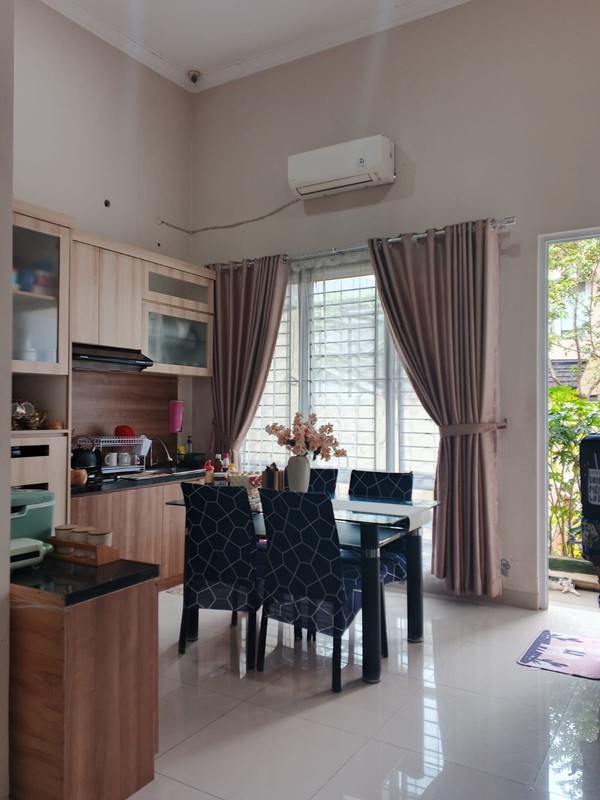 Rumah Boulevard Water Spring Grand Wisata Tambun Selatan Bekasi