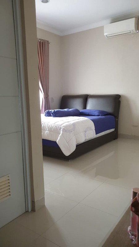 Rumah Boulevard Water Spring Grand Wisata Tambun Selatan Bekasi