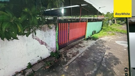 Dijual Gudang SHM Strategis di Jombang Jawa Timur
