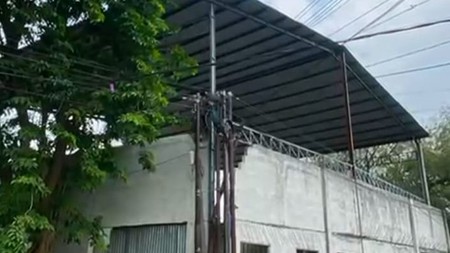 Dijual Gudang SHM Strategis di Kebomas Gresik Jawa Timur