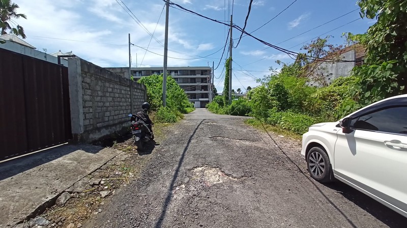  Freehold - Exceptional 600 sqm in Pink Zone - Steps to Berawa Beach, Finns & Lifestyle Hubs