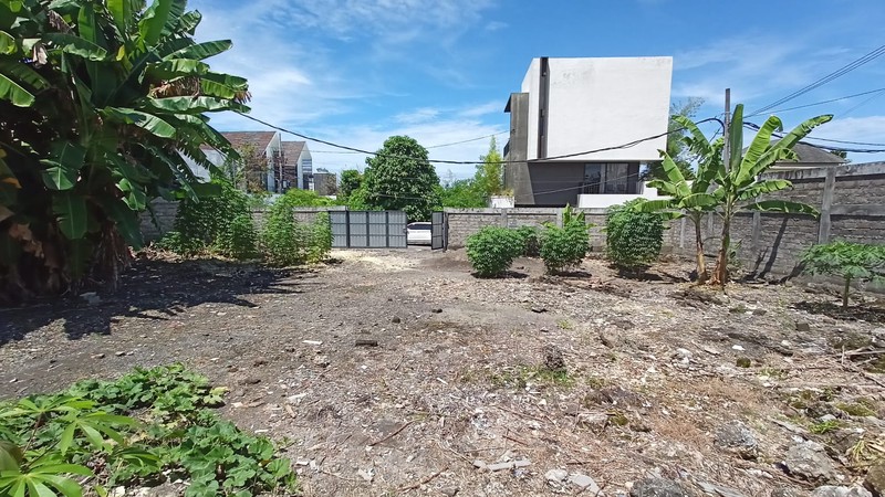  Freehold - Exceptional 600 sqm in Pink Zone - Steps to Berawa Beach, Finns & Lifestyle Hubs