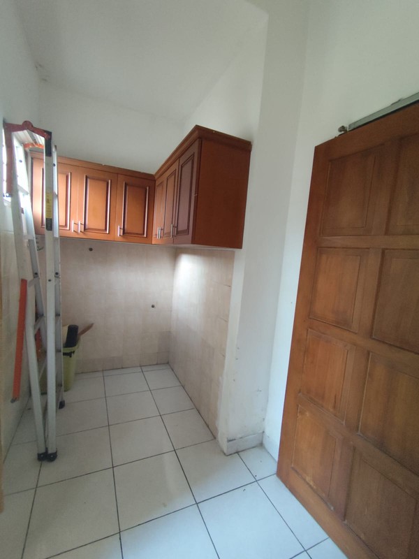 Rumah 2 Lantai Semi Furnished Siap Huni di Perum Griya Ambarketawang, Gamping - Dekat Stasiun Patukan