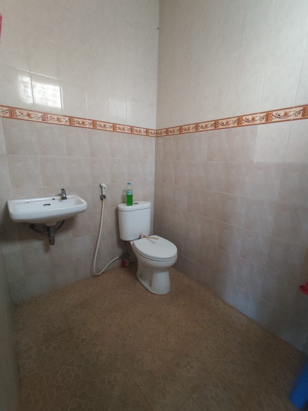 Rumah 2 Lantai Semi Furnished Siap Huni di Perum Griya Ambarketawang, Gamping - Dekat Stasiun Patukan