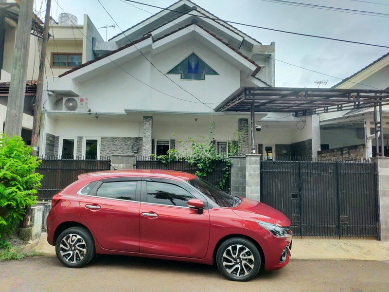 Rumah 2 Lantai, Rapih Siap huni di Bintaro- Pesanggrahan