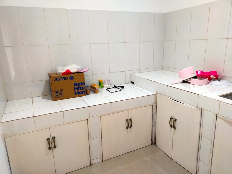 Rumah 2 Lantai, Rapih Siap huni di Bintaro- Pesanggrahan