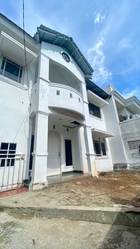 Rumah di Bumi Bintaro Permai dengan Lingkungan Nyaman & Aman 24 Jam