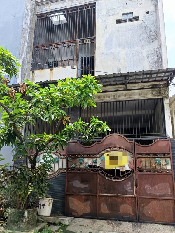 Hunian 2 Lantai Lokasi Strategis di Medayu Utara - Harga 900 Jutaan