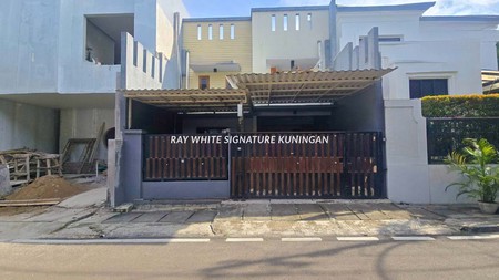 Rumah 2,5 Lantai Siap Huni Lokasi Strategis di Jl. Danau Medara Bendungan Hilir