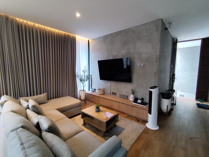 Rumah Modern Industrial 2 Lantai di Wedomartani, Ngemplak - Sleman