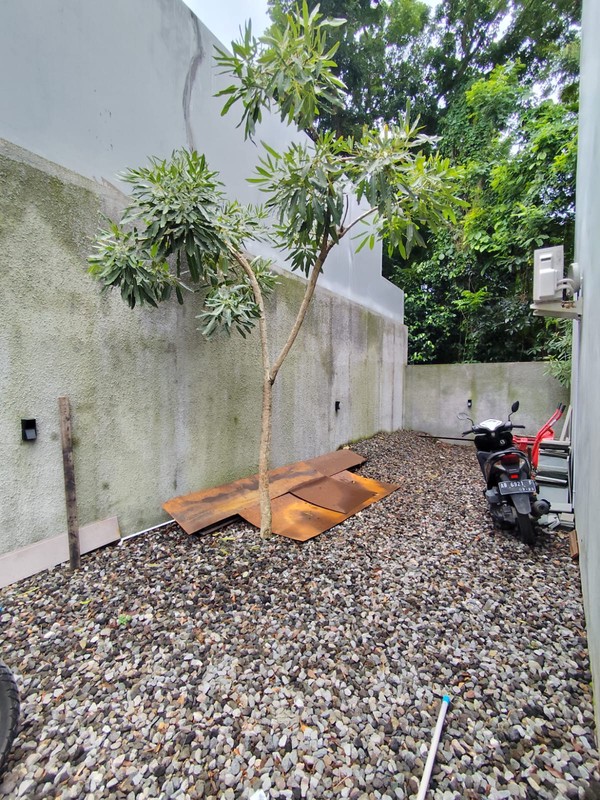 Rumah Modern Industrial 2 Lantai di Wedomartani, Ngemplak - Sleman