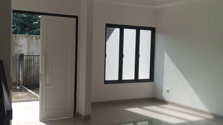 Best Deal Cinere! Rumah Baru Minimalis Dekat ke Tol Harga Menarik