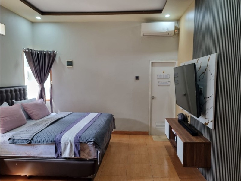 Rumah modern minimalis duta bintaro