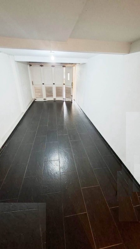 Rumah 2 Lantai Semi Furnished di Jl Cucur Sektor IV Bintaro Jaya Pondok Karya, Pondok Aren