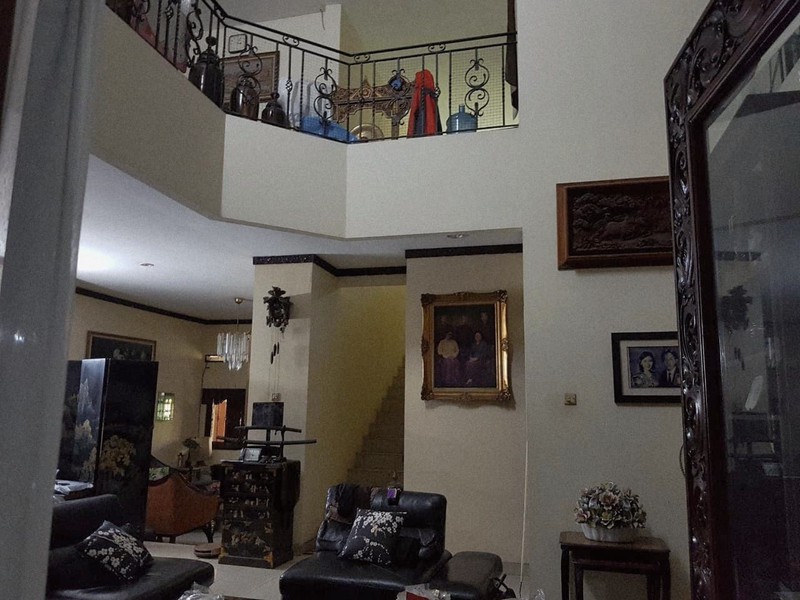 Dijual Rumah 2 Lantai di Kebayoran Baru Jakarta Selatan