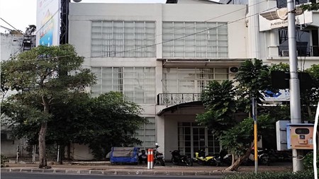 Dijual Ruko Terawat di Genteng Kali Surabaya