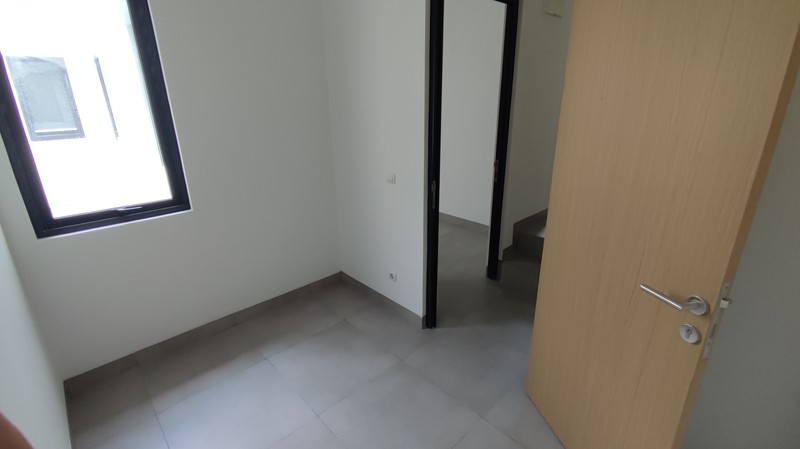 Fast Rent. Rumah Bagus cluster Yuthica, BSD  - Sewa Tahunan