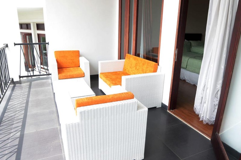 Dijual Villa dengan Pemandangan Yang Indah dan Bangunan Yang Elegan @Dago Pakar Bandung.