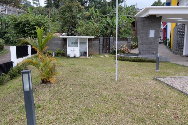 Dijual Villa dengan Pemandangan Yang Indah dan Bangunan Yang Elegan @Dago Pakar Bandung.