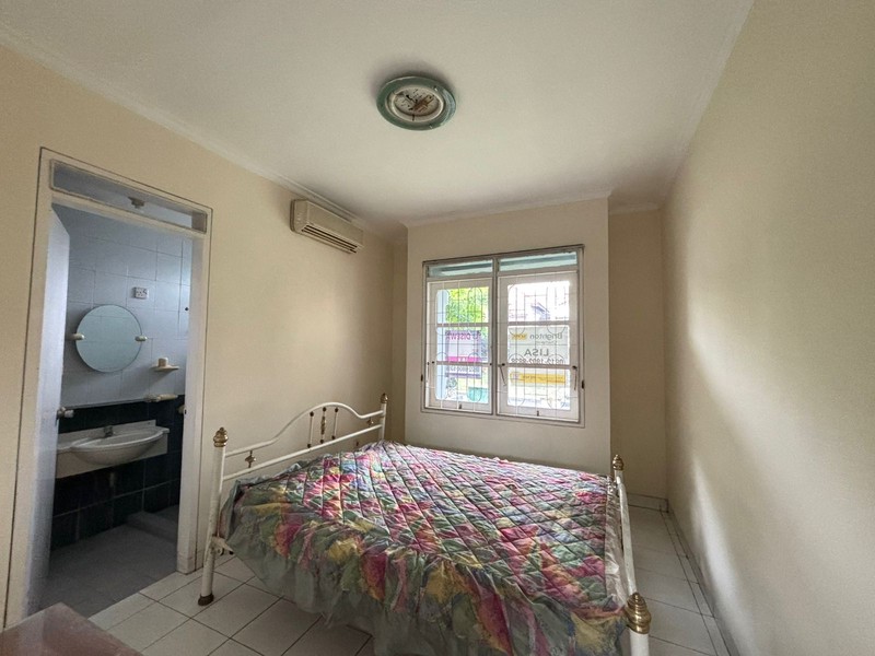 Rumah 2 Lantai di Kota Wisata Cibubur